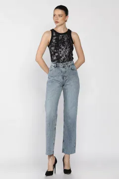 Kadın Kesik Paça Mom Jean Kot Pantolon Buzmavisi