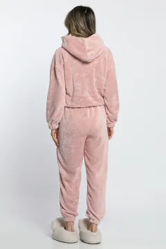 Kadın Nakışlı Peluş Pijama Takımı Pudra