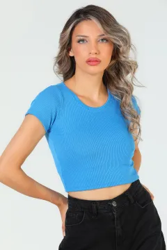 Kadın Bisiklet Yaka Crop T-shirt Mavi