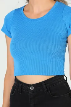 Kadın Bisiklet Yaka Crop T-shirt Mavi