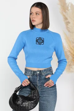 Ön Nakışlı Crop Top Triko Bluz Mavi