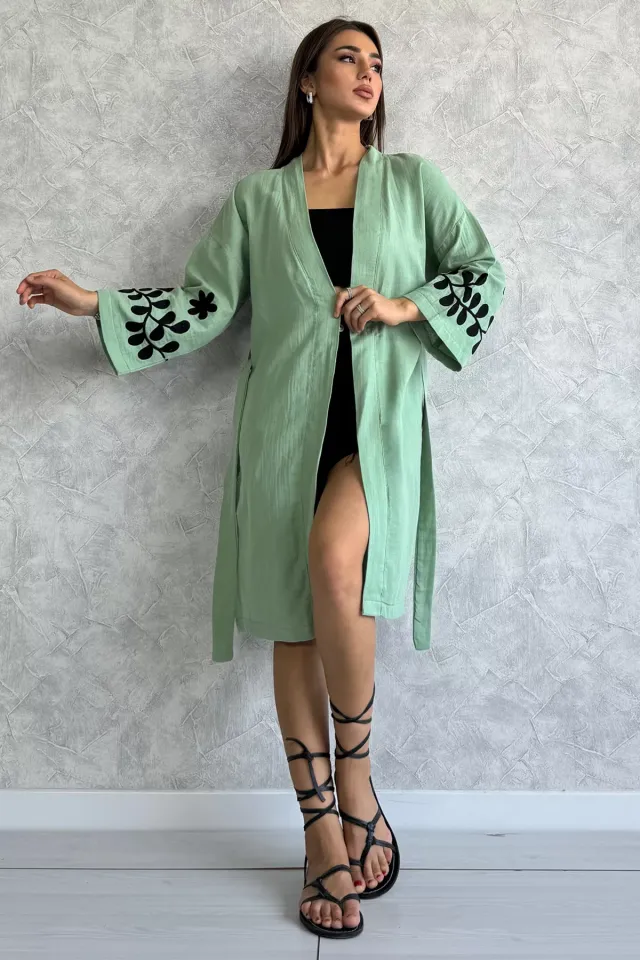 Bel Kuşaklı Nakışlı Kadın Kimono Mint