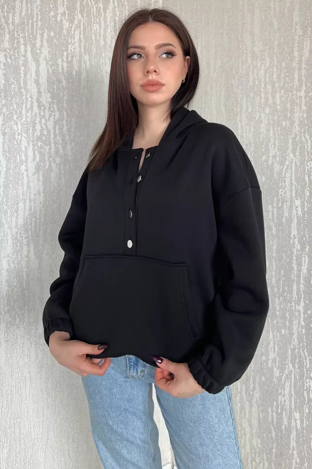 Kadın Şardonlu Kanguru Cepli Düğme Detaylı Sweatshirt Siyah