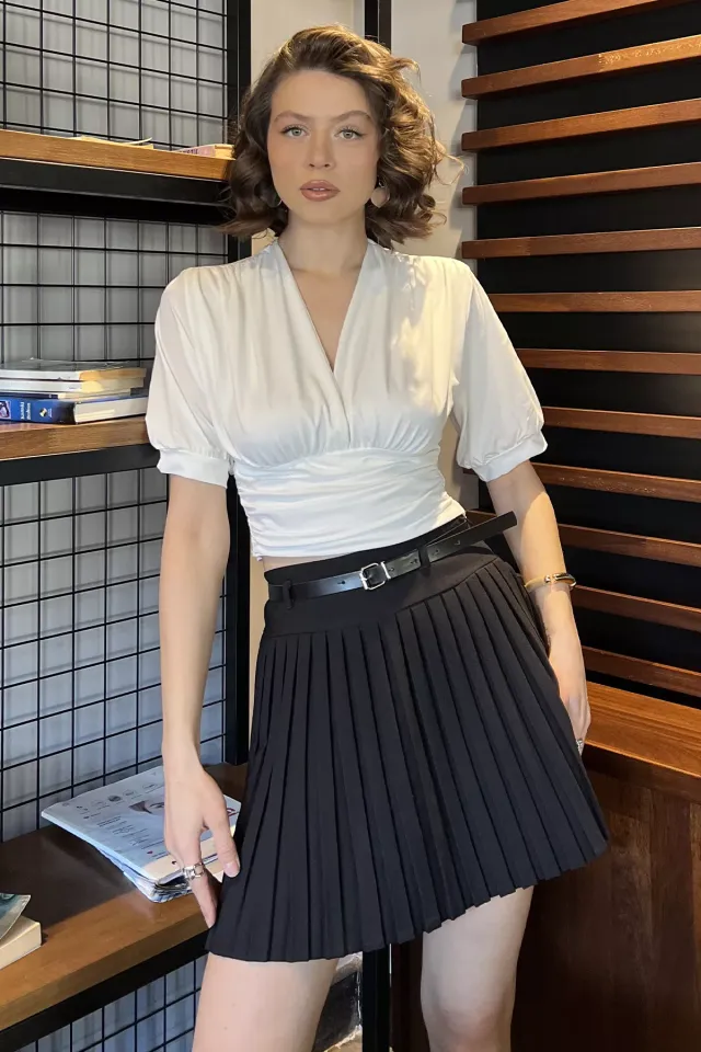 Kadın V Yaka Büzgü Detaylı Crop Top Bluz Krem