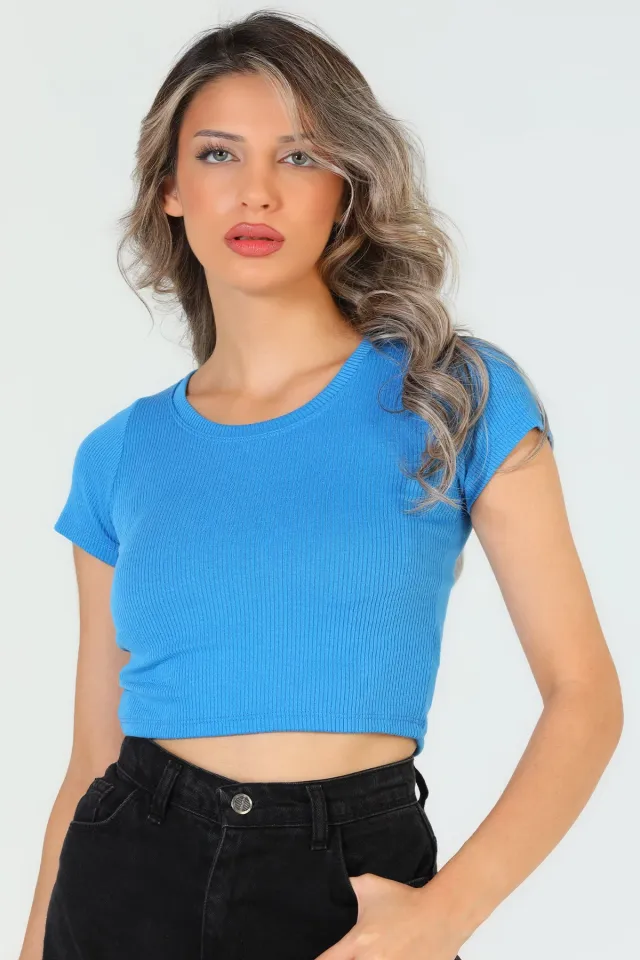 Kadın Bisiklet Yaka Crop T-shirt Mavi